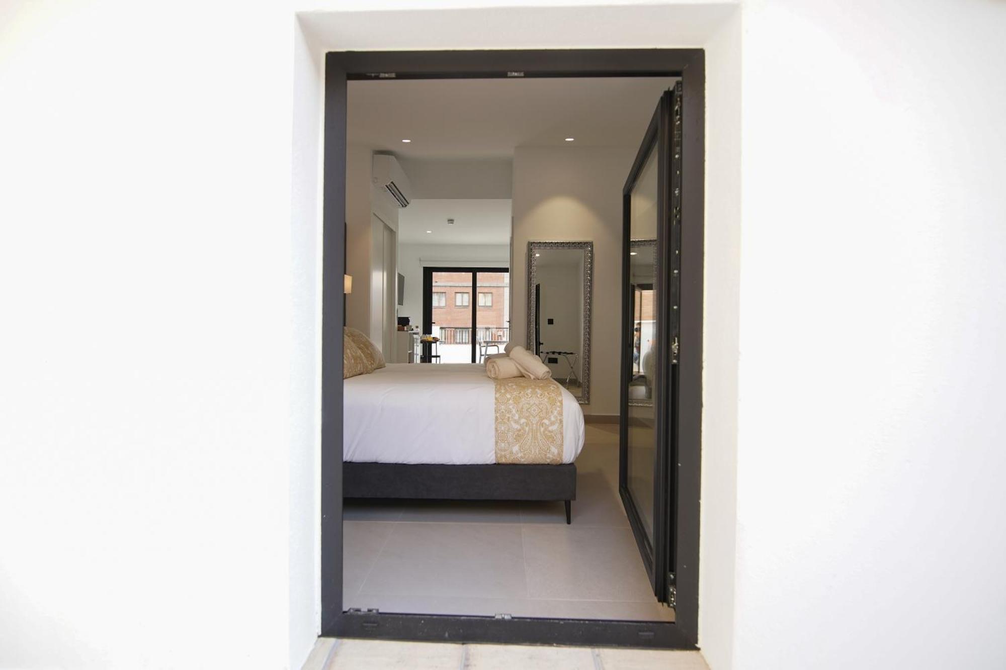 Bet Apartments - Suites Puerto Valencia Eksteriør bilde