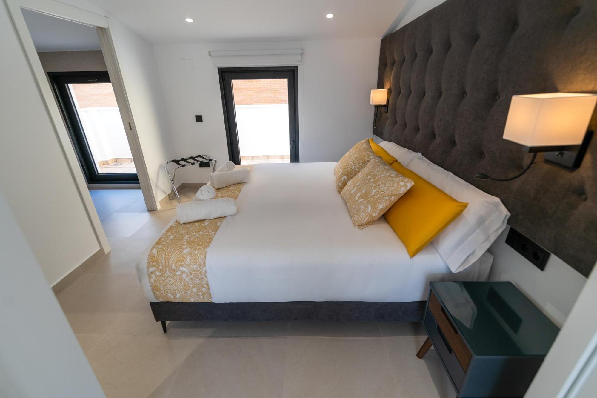 Bet Apartments - Suites Puerto Valencia Eksteriør bilde