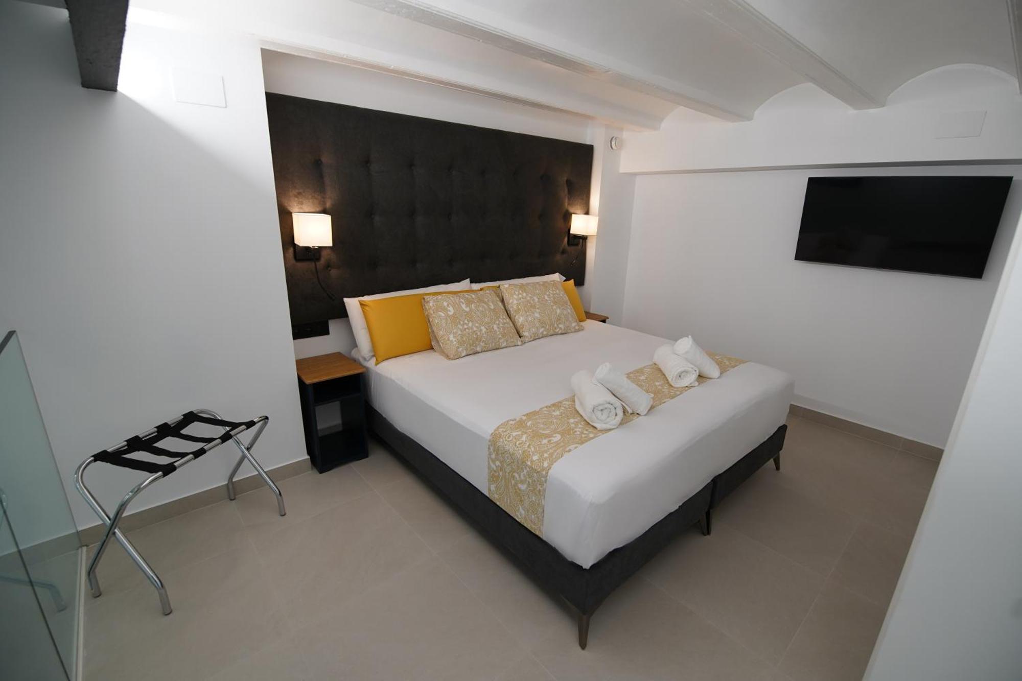 Bet Apartments - Suites Puerto Valencia Eksteriør bilde